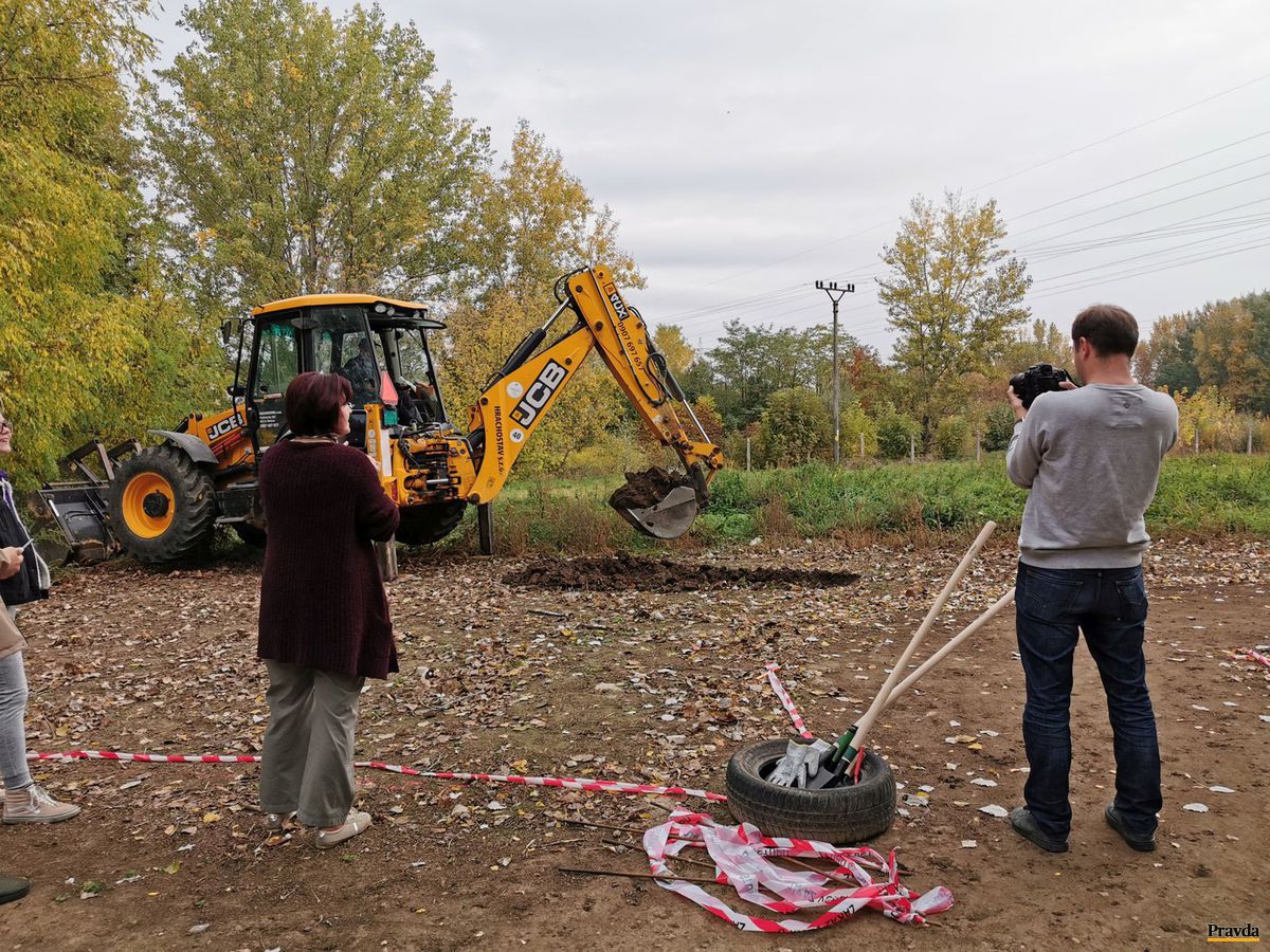 Začiatok výkopových prác na mieste, ktoré...