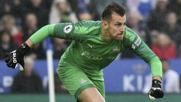 Newcastle po kikse Dúbravku prišiel o víťazstvo. Šláger pre Liverpool 