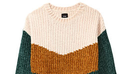 Dámsky sveter s trojfarebným vzorom Sinsay, info o cene v predaji. 