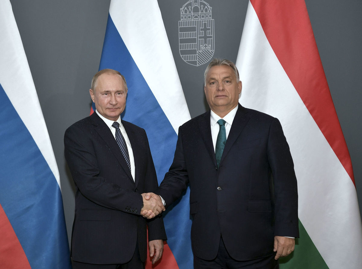 Vladimir Putin a Viktor Orbán.