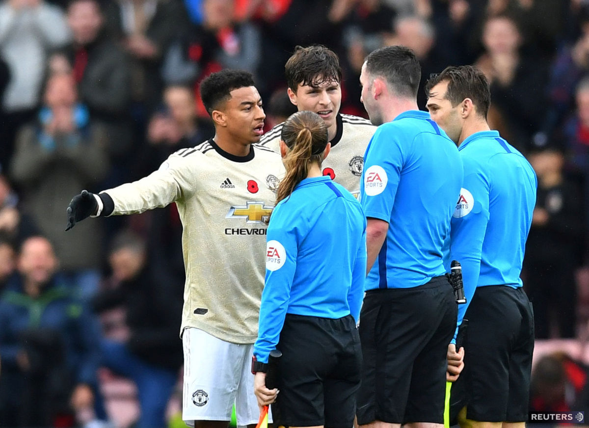 Futbalisti Manchestru United Jesse Lingard a...