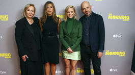 Zľava: Režisérka Mimi Leder, herečky a producentky Jennifer Aniston, Reese Witherspoon a Michael Ellenberg.