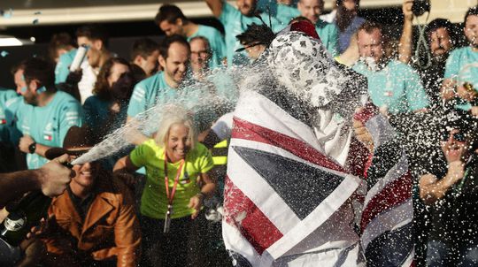 Lewis Hamilton, šampanské