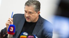 Šéf Nemocnice sv. Michala si nemyslí, že by mal odstúpiť pre tendre 