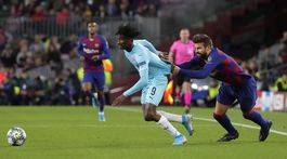 Na Barcelonu mierili jazdci Apokalypsy. Potrebuje elektrošok, píšu Španieli