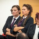 hrobári, seriál hrobári, oľhová, mauréry,...