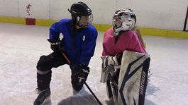 Nastupovala s chlapcami. V Ostrave chytá príbuzná legendárneho Dzurillu