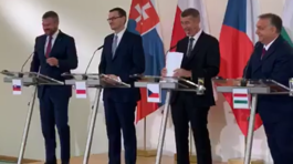 Orbán podcenil Pellegriniho, Babiš vyplazil jazyk. Čo pobavilo lídrov v Prahe?