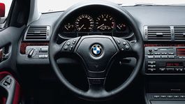 BMW ‘zakázalo‘ jazdu tisícom majiteľov starších áut. Odstavené budú 18 mesiacov!