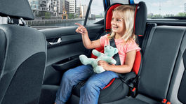 Už žiadne mŕtve deti v prehriatych autách. Taliani zakročili skôr ako svet!