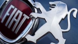 Fúzia automobiliek FCA a PSA vyvoláva obavy