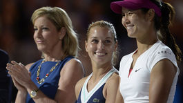 V spomalenom filme. Hladná vlčica uštvala súperku