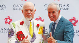 Kritizoval Cháru, Ovečkina a už aj prisťahovalcov. Komentátora vyhodili