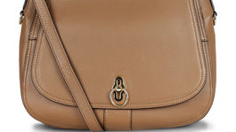 Dámska kožená kabelka Kara. Predáva sa za 160 eur. 
