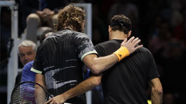 Učeň senzačne vyprevadil svoj vzor. Federer skončil v semifinále 