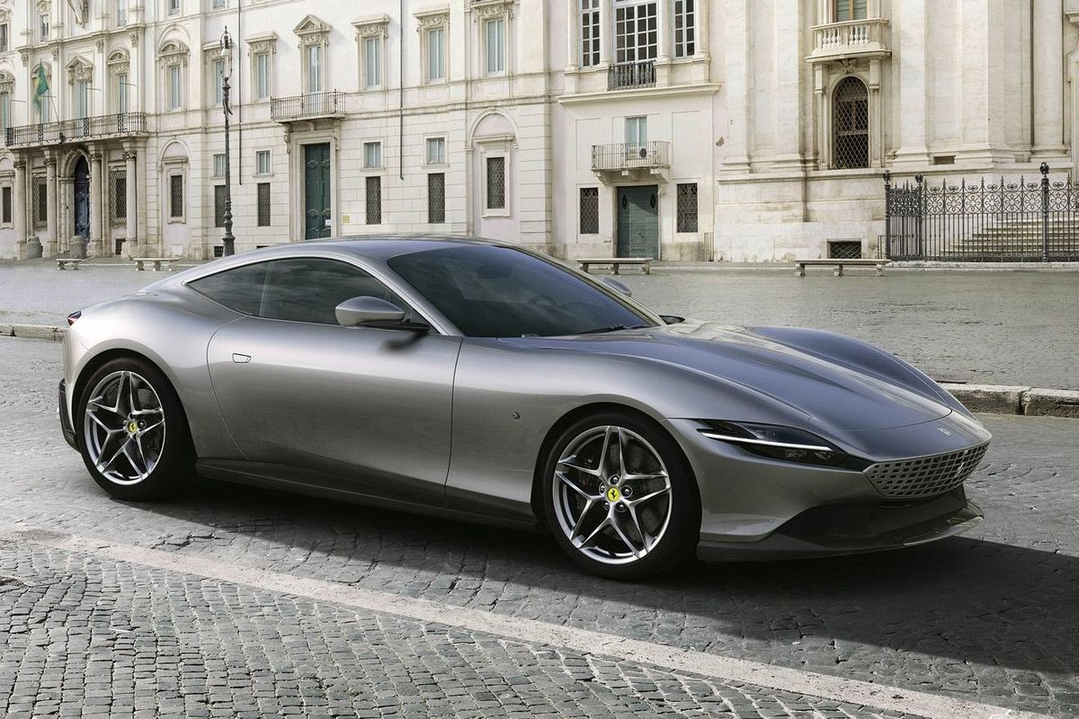 Kým väčšina modelov Ferrari akcentuje športový...