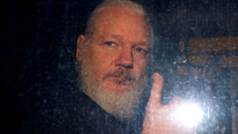 Prokuratúra ukončila vyšetrovanie Assangea pre obvinenia zo znásilnenia