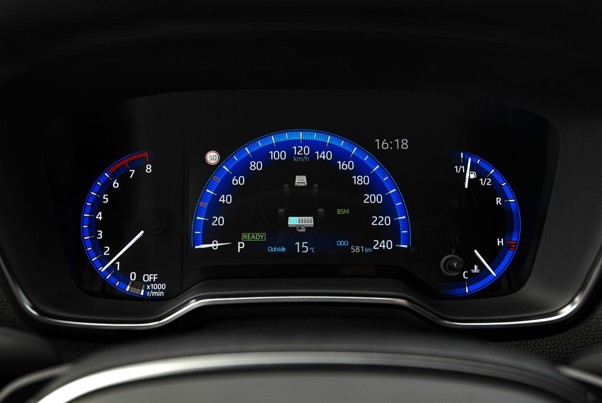 Hybridné automobily informujú vodiča aj o stave...