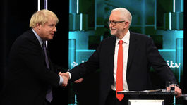 Johnson v dueli bodoval brexitovými údermi