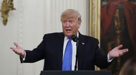 Trump v Afganistane oznámil obnovenie rozhovorov s Talibanom