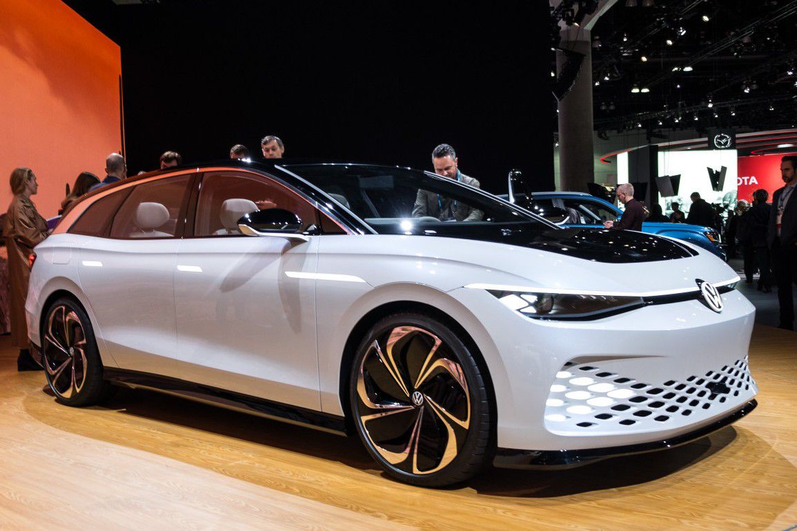 VW ID. Space Vizzion Concept - 2019