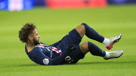 Neymar po kritike Tuchela neoslnil. Vyšiel mu však kúsok, ktorý sa stal hitom