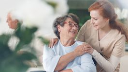 Opatrovanie: Seniori sú najradšej doma