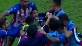 Zdržiavanie hry nehrozilo. Brankár radšej skóroval z vlastnej šestnástky