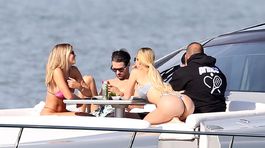 Dokonalé krivky Sofie Richie? Fíha, tentoraz ich zatienila obdarená Alexa!