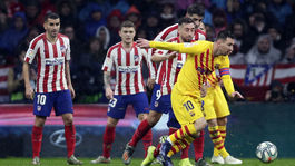 Kto iný? Barcelonu spasil Messi, využil fantastický brejk 