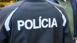 Šéf policajných odborárov odmieta, že by si Pellegrini kupoval hlasy policajtov