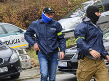 SR Bratislava NAKA Zásah Tipos BAX