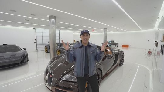 Bugatti Veyron - Manny Khoshbin 