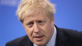 Prieskum: Johnsonova Konzervatívna strana by získala v parlamente 339 kresiel