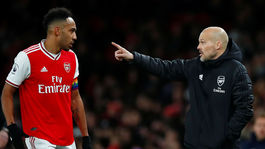 Arsenalu sa opäť smejú. Aubameyang si počas hry odskočil na záchod