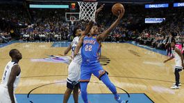 Kuriózny záver. Neupravený hráč stál Minnesotu víťazstvo