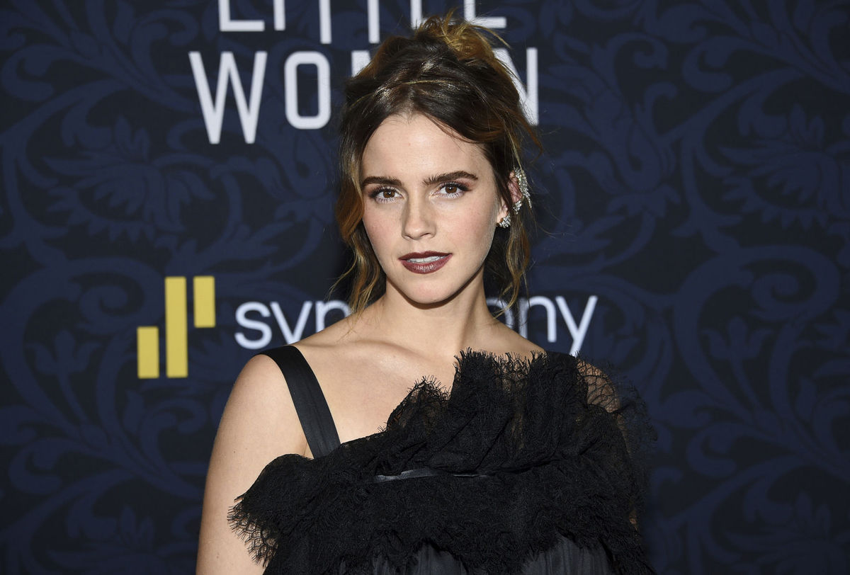 Herečka Emma Watson na premiére filmu Malé ženy.
