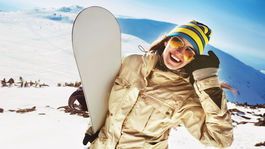 Lyžovačka bez ujmy! Pozor nielen na svahu, chrániť si treba aj oči