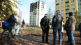 Plyn vyvetrajte, radili robotníci ľuďom na Mukačevskej