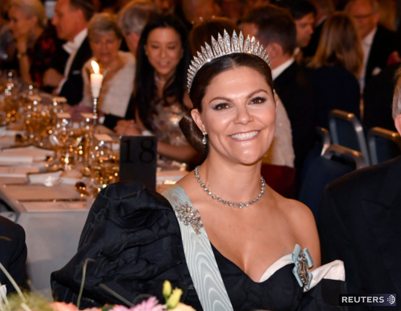 Švédska princezná Viktória mala na hlave tiaru...