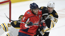 Veľký, silný, dríč a šampión. Slávny Rus spieva ódy na Cháru