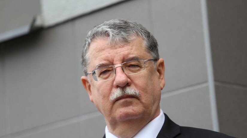 DN - Dusan Navrátil