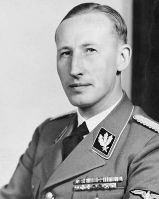 Reinhard Heydrich na archívnej snímke z roku 1940.