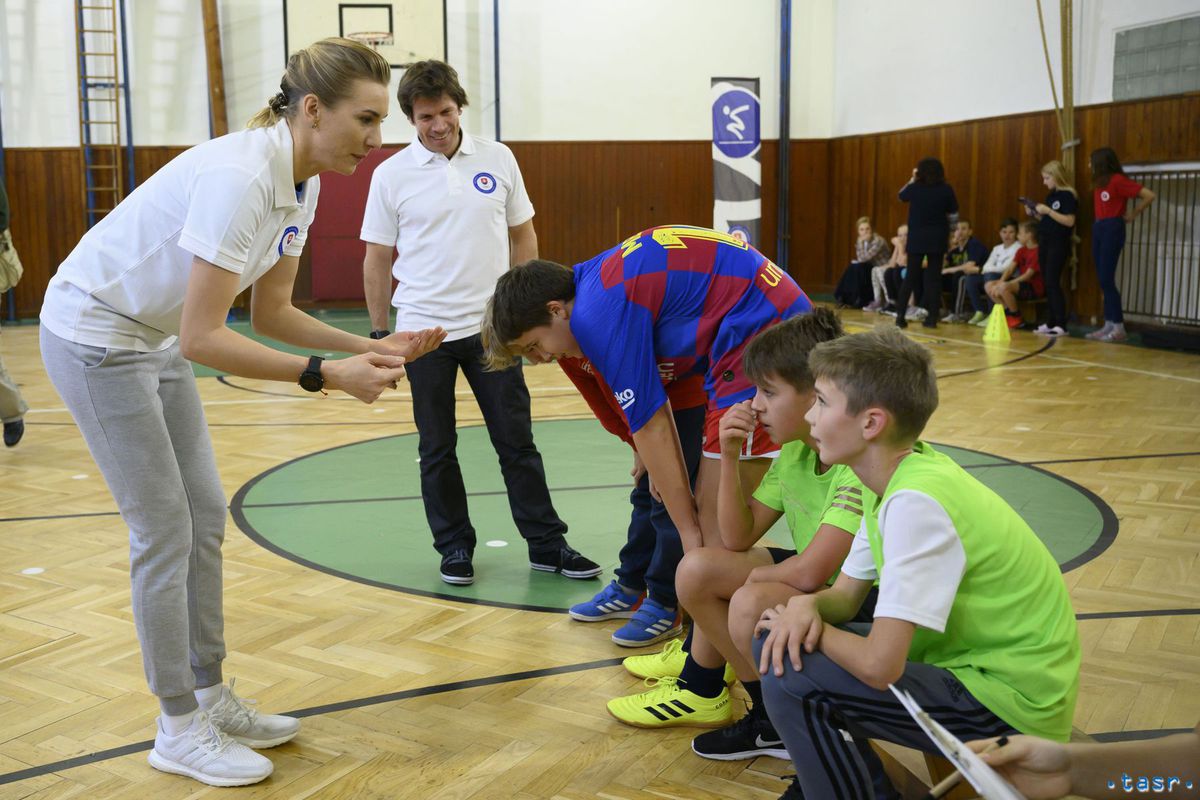 Anastasia Kuzminová a Michal Martikán počas...
