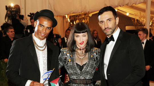 Tanečník Brahim Zaibat a speváčka Madonna s...