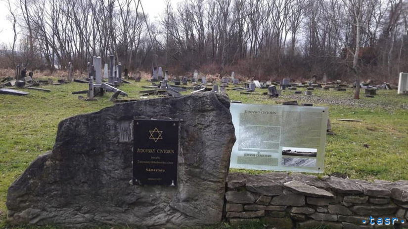 cintorín námestovo vandali židovský