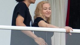 Speváčka Madonna a jej nový milenec - tanečník Ahlamalik Williams.