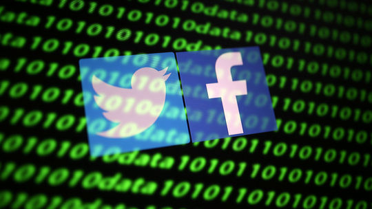 EÚ sa dohodla na zákone o digitálnych službách, má čistiť online priestor od nenávisti