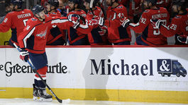 Pánikov zaseknutý gólostroj sa pomaly rozbieha