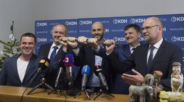 Opozičné divadielko? Ide len o snahu ututlať prešľapy?